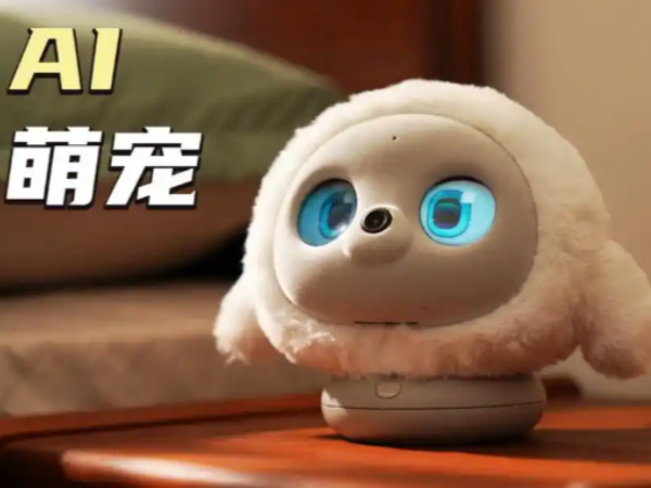 当AI萌宠相逢锂电池：科技赋能萌宠新纪元